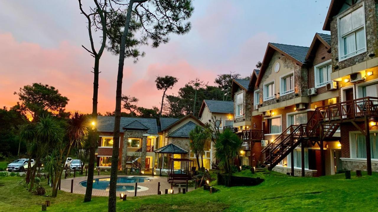 Aparthotel Haras Del Bosque à Mar de Las Pampas Extérieur photo
